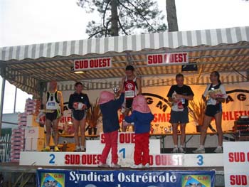 PODIUMS CROSS SO 2006 065