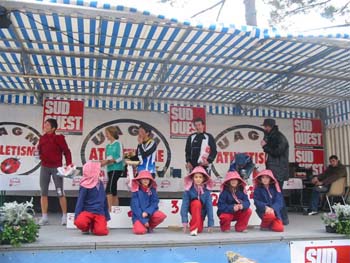PODIUMS CROSS SO 006